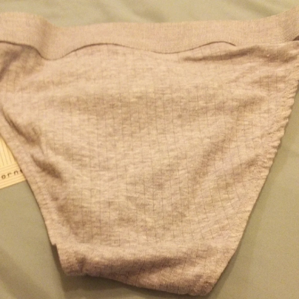 Claiborne chic garment